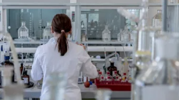 Actuación sobre las células adiposas senescentes (ADSC) del tejido adiposo: un equipo universitario abre nuevas vías para el tratamiento del cáncer de ovario