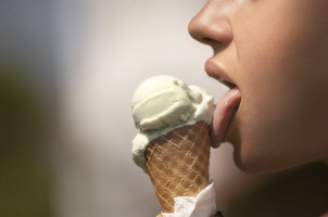 Some cancer drugs disrupt taste by changing the cells inside taste buds, study shows